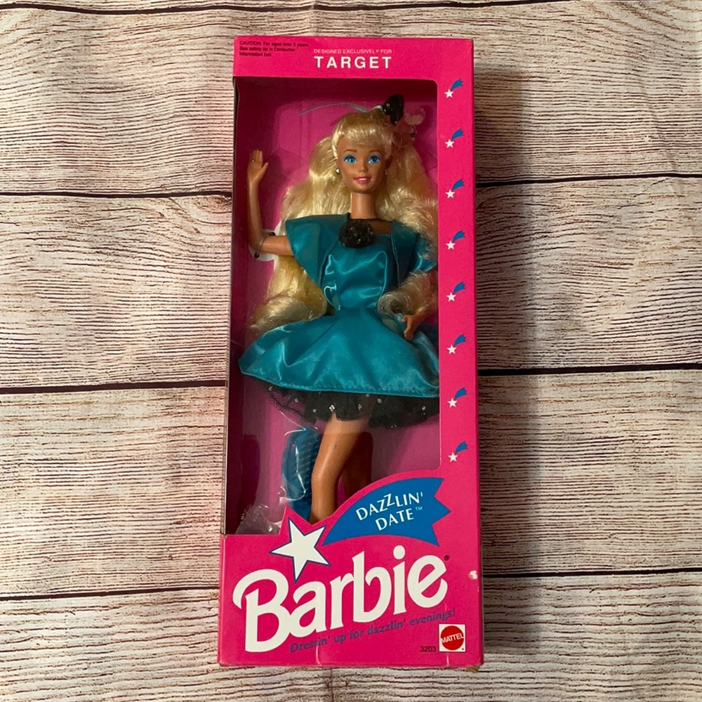 Dazzlin’ Date Barbie 1992